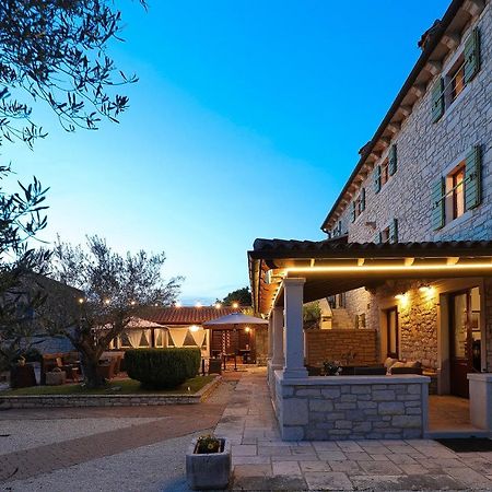 B & B Casa Rustica Dva Baladura Rooms Kanfanar Kültér fotó